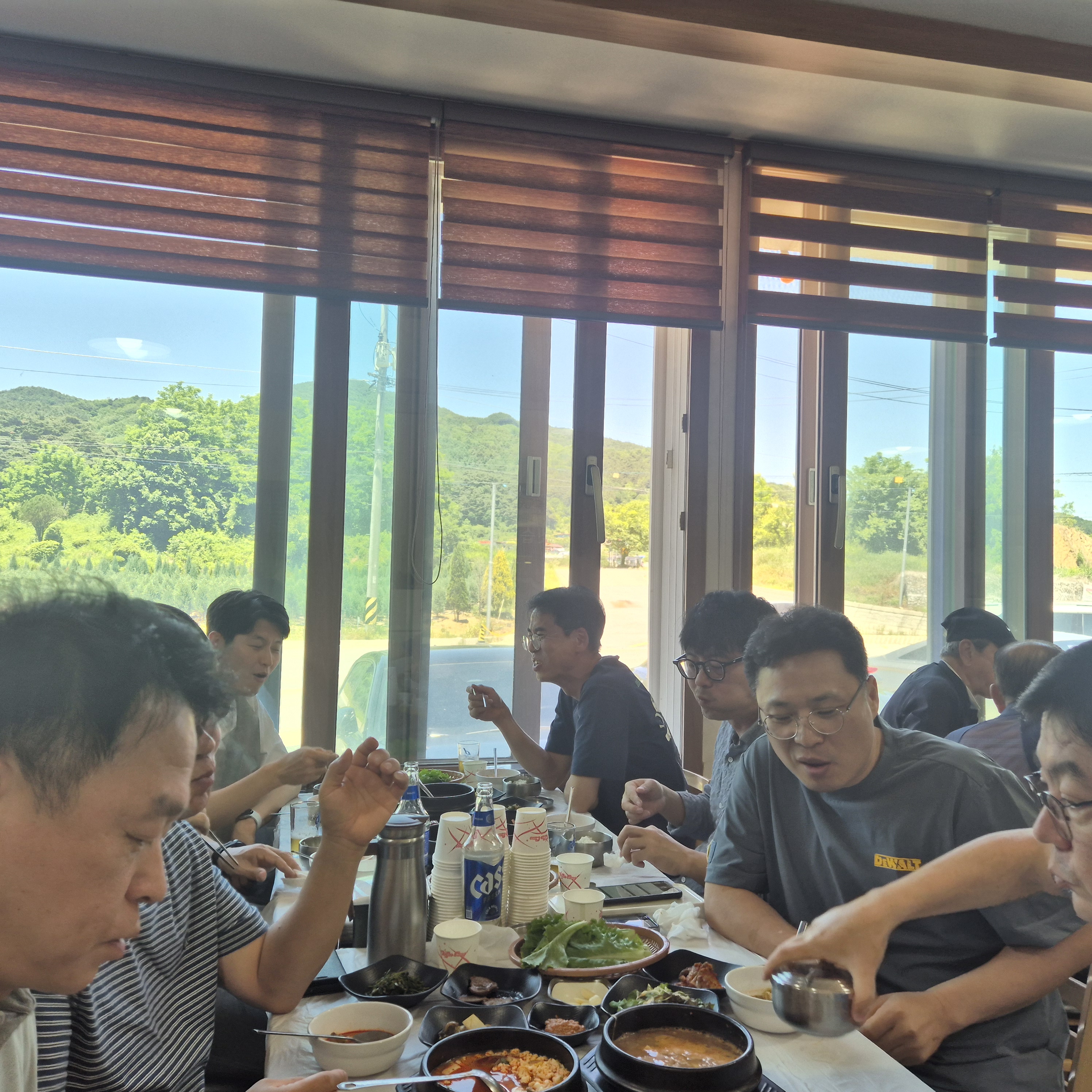 반균하