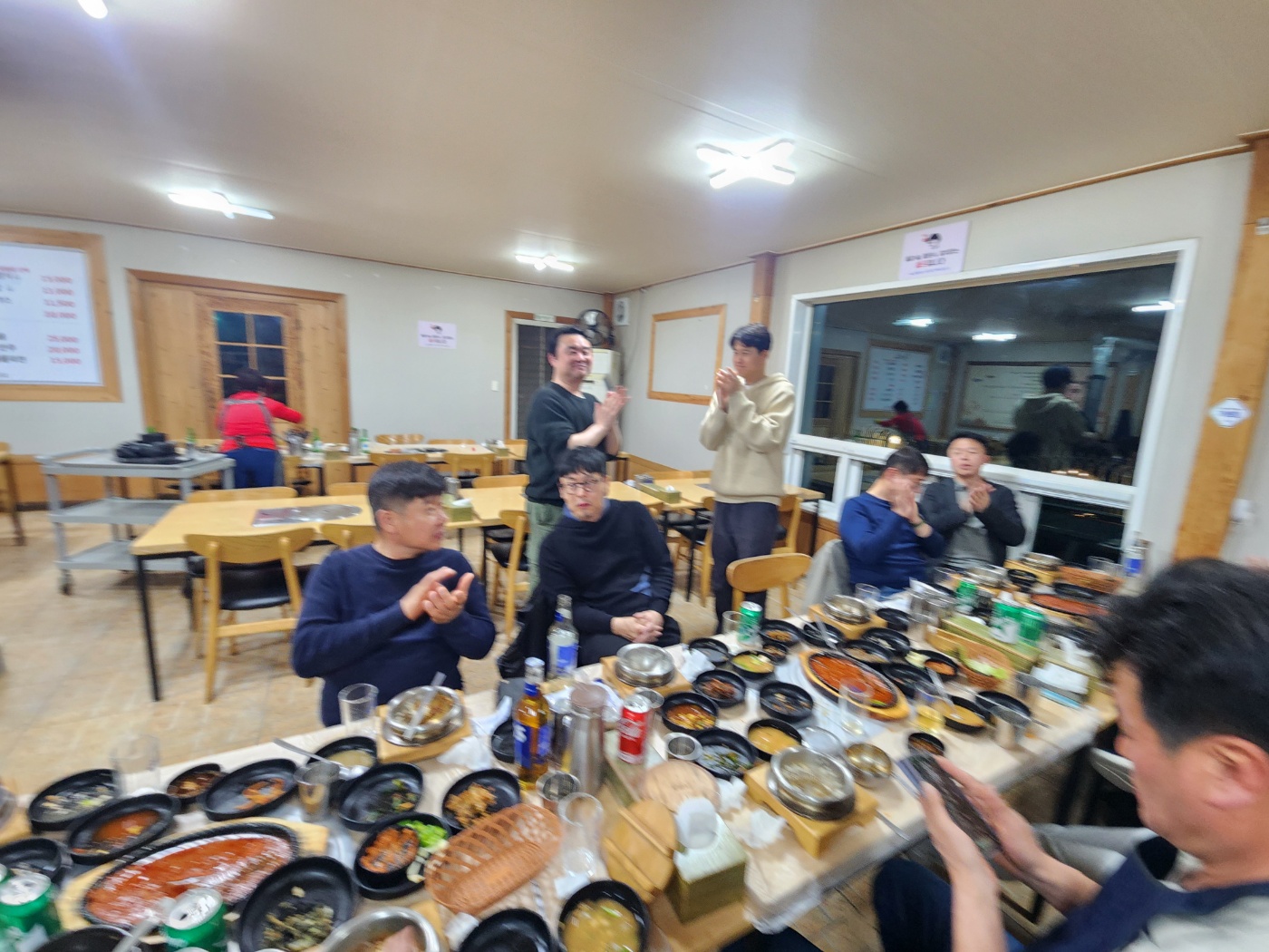 반균하